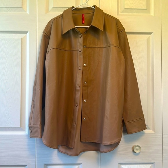 SPANX Tops - NWT Spanx tan faux leather shacket. Size 1X